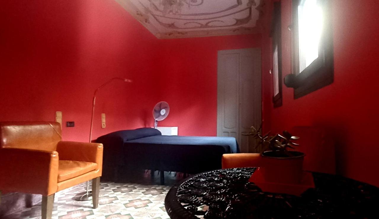 Casa Artistica Bed and Breakfast Gandía Esterno foto